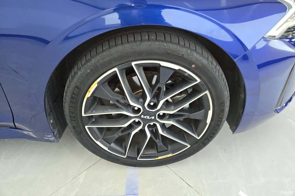 Kia K5, 2022 6