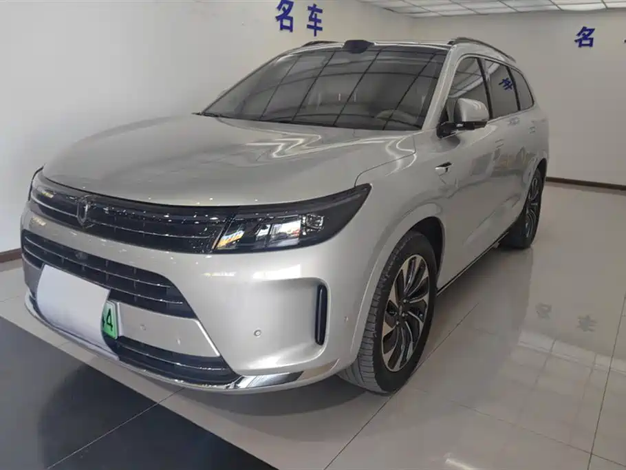 AITO Ask the world M7