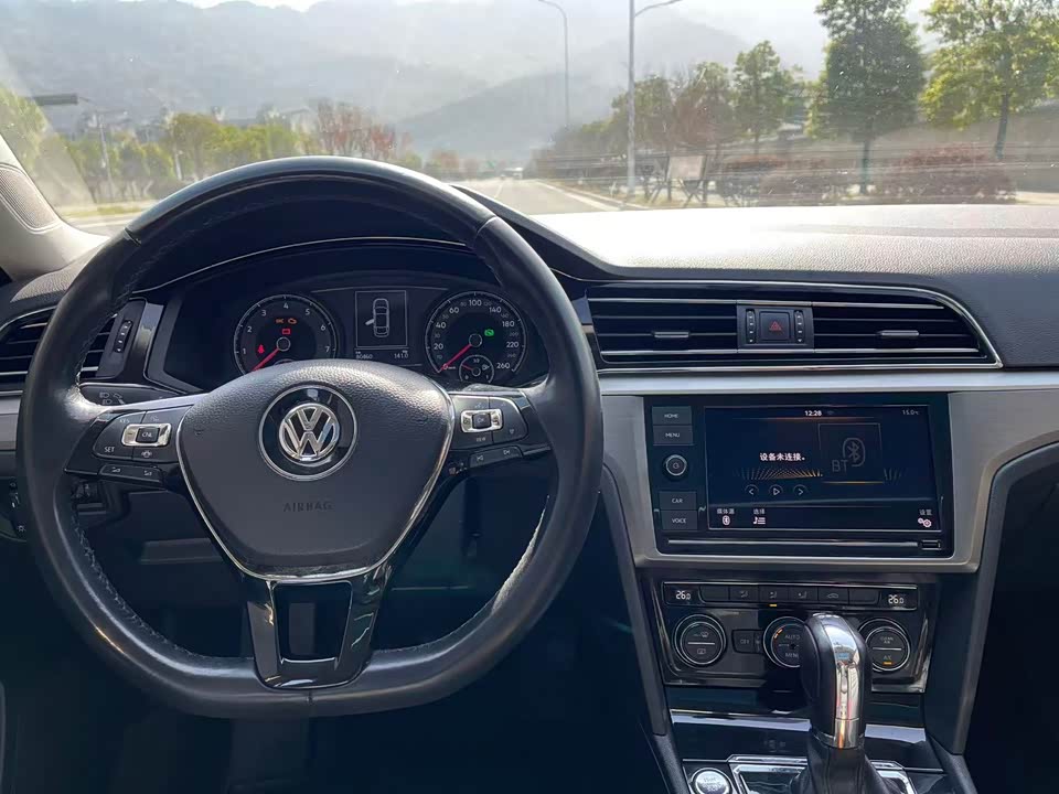 Volkswagen Lingdu