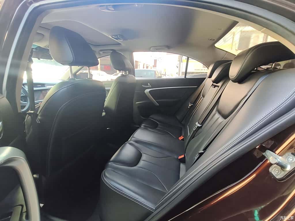 Geely Emgrand, 2017 17