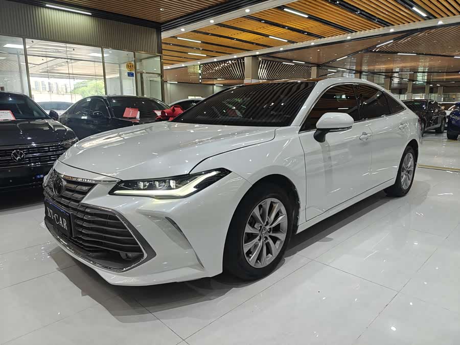 Toyota Avalon 2024, фото 1