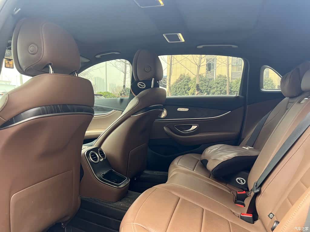 Mercedes-Benz E-Class, 2021 6
