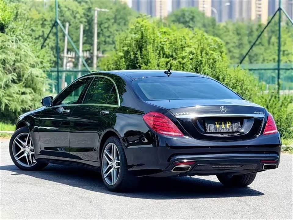 Mercedes-Benz S-class Mercedes-Benz S-class