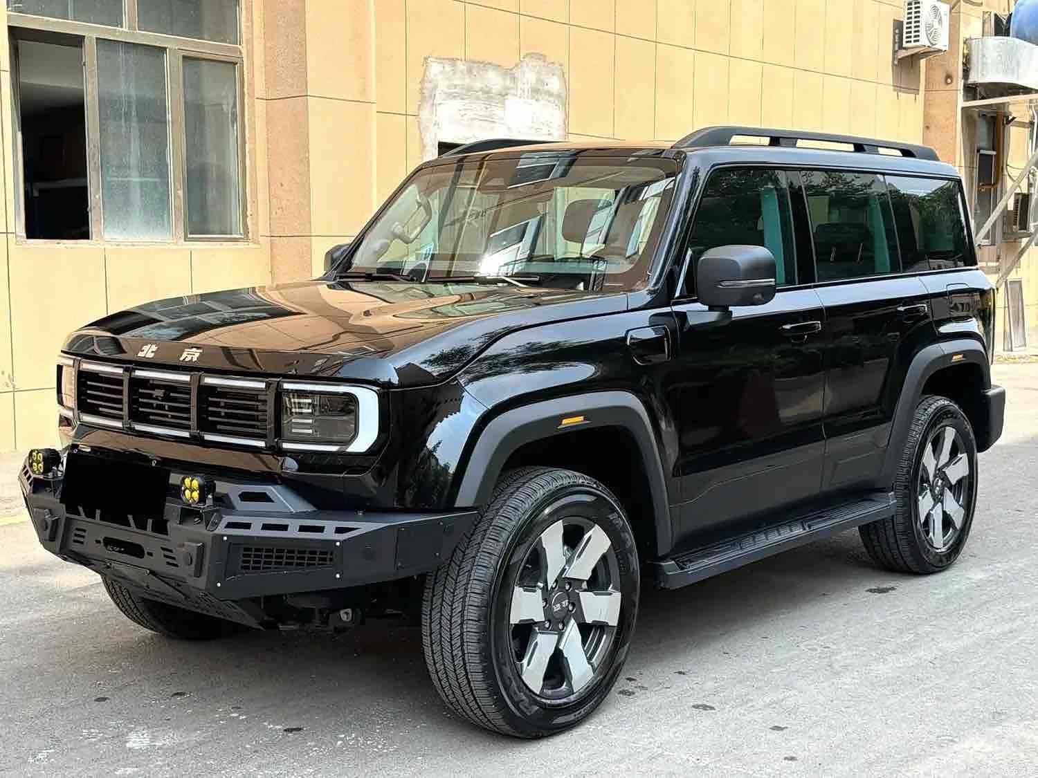 BAIC BJ40, 2025 1