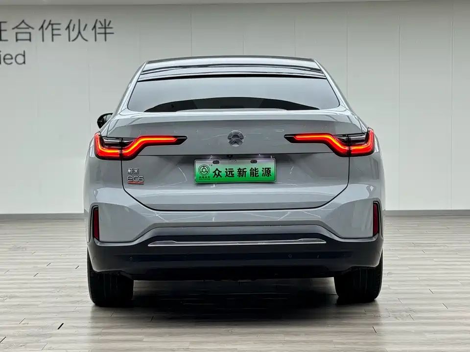 NIO EC6