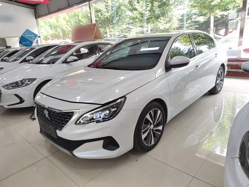 Peugeot 408