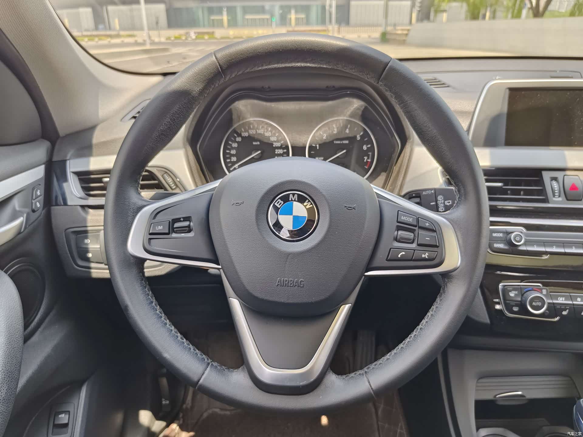 BMW X1, 2017 10