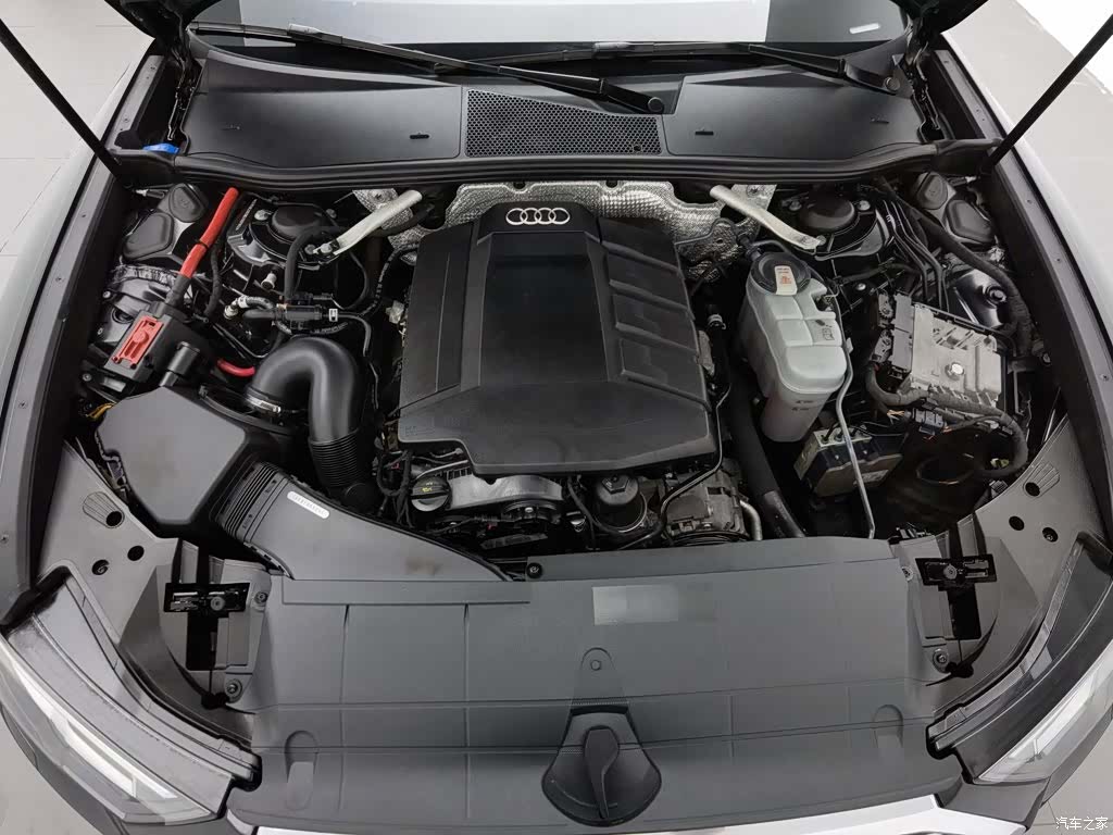 Audi A6L, 2021 6