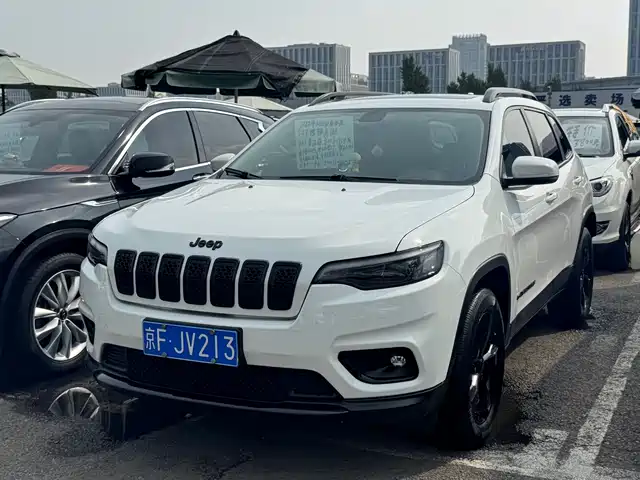 Jeep Cherokee 2022 — купить из Китая под заказ