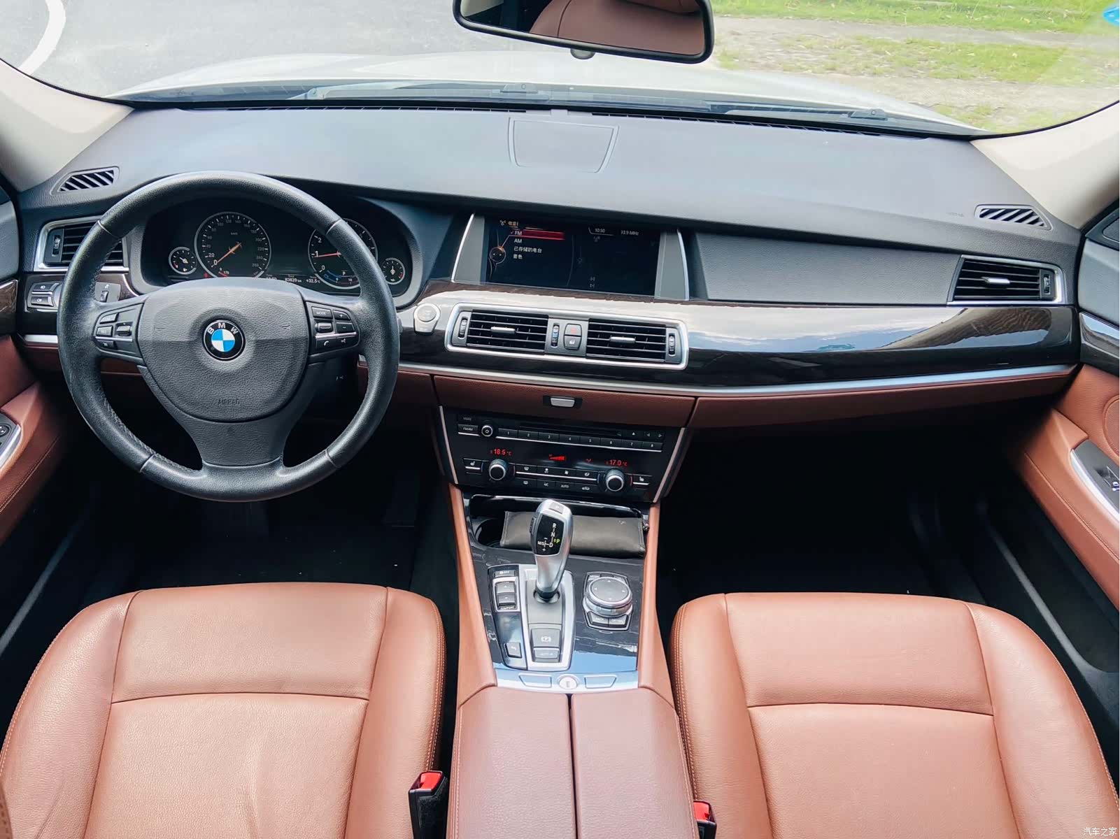 BMW 5 Series, 2015 11