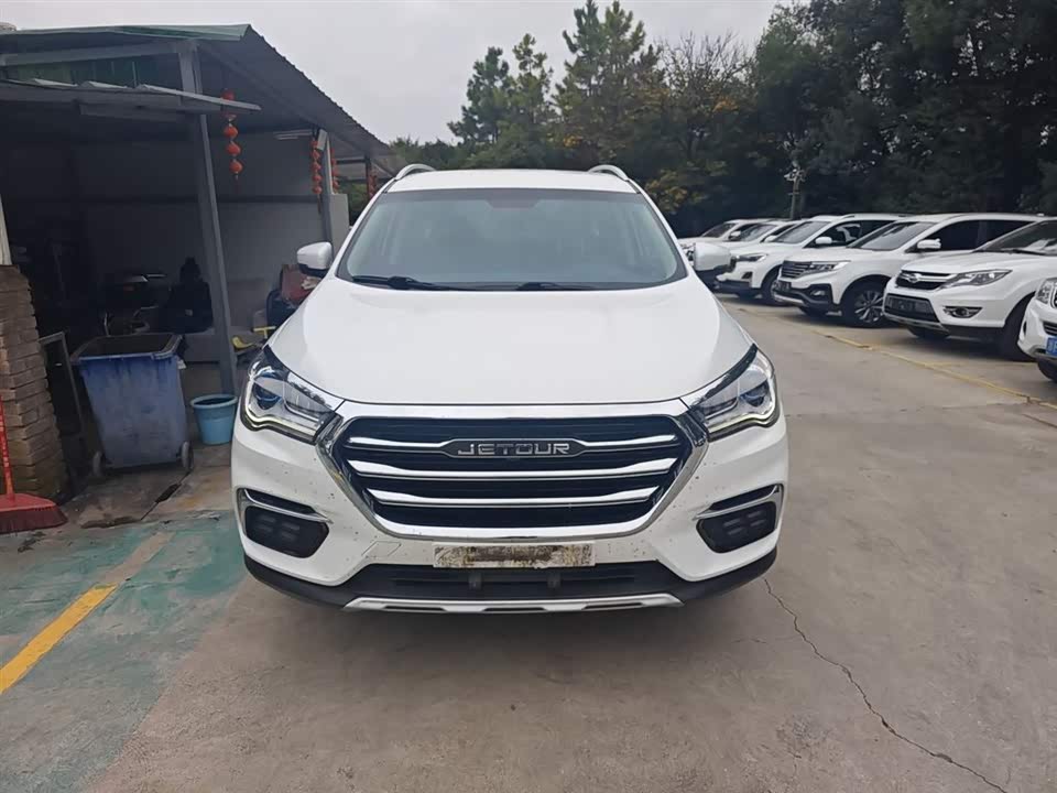 Jetour X90