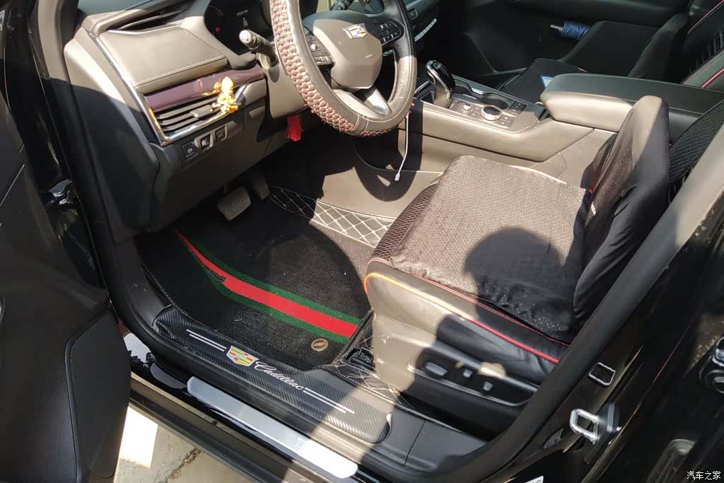 Cadillac XT4, 2020 9