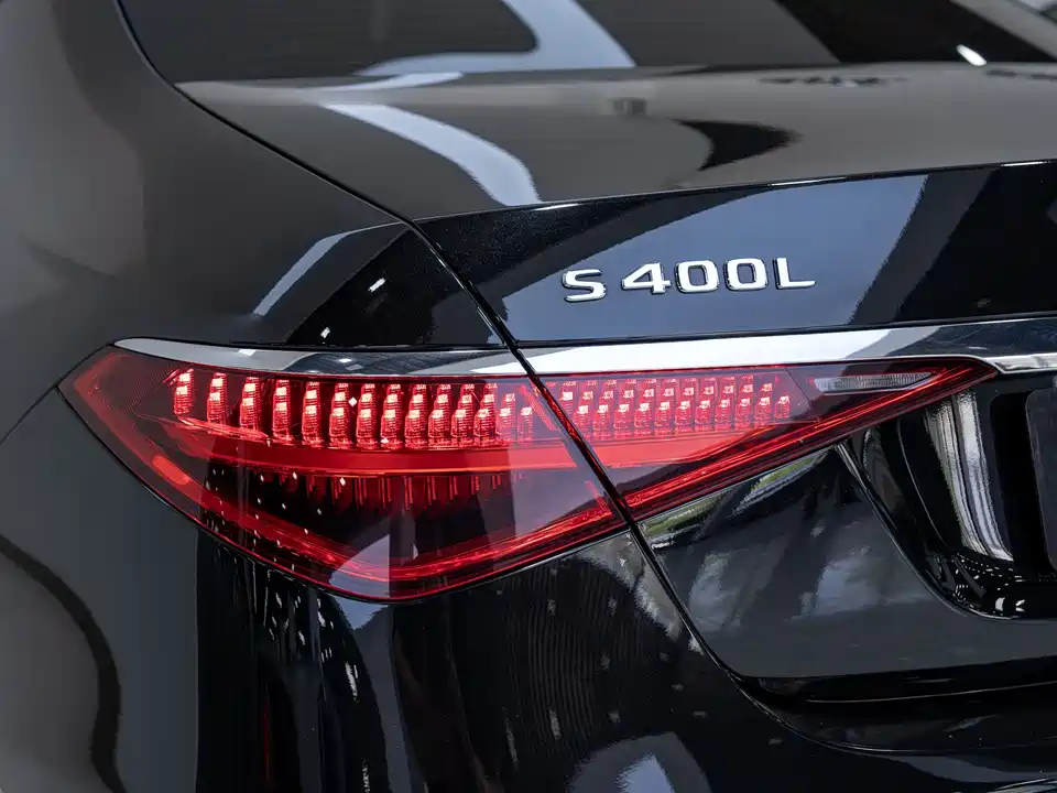 Mercedes-Benz S-class Mercedes-Benz S-class