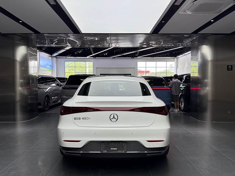 Mercedes-Benz EQS Mercedes-Benz EQS