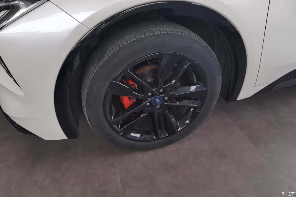 Ford Evos, 2023 6
