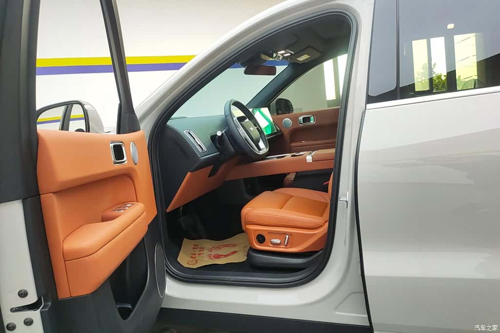 Li Auto L6, 2025 9