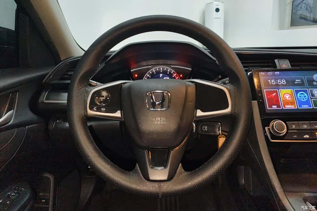 Honda Civic, 2018 15
