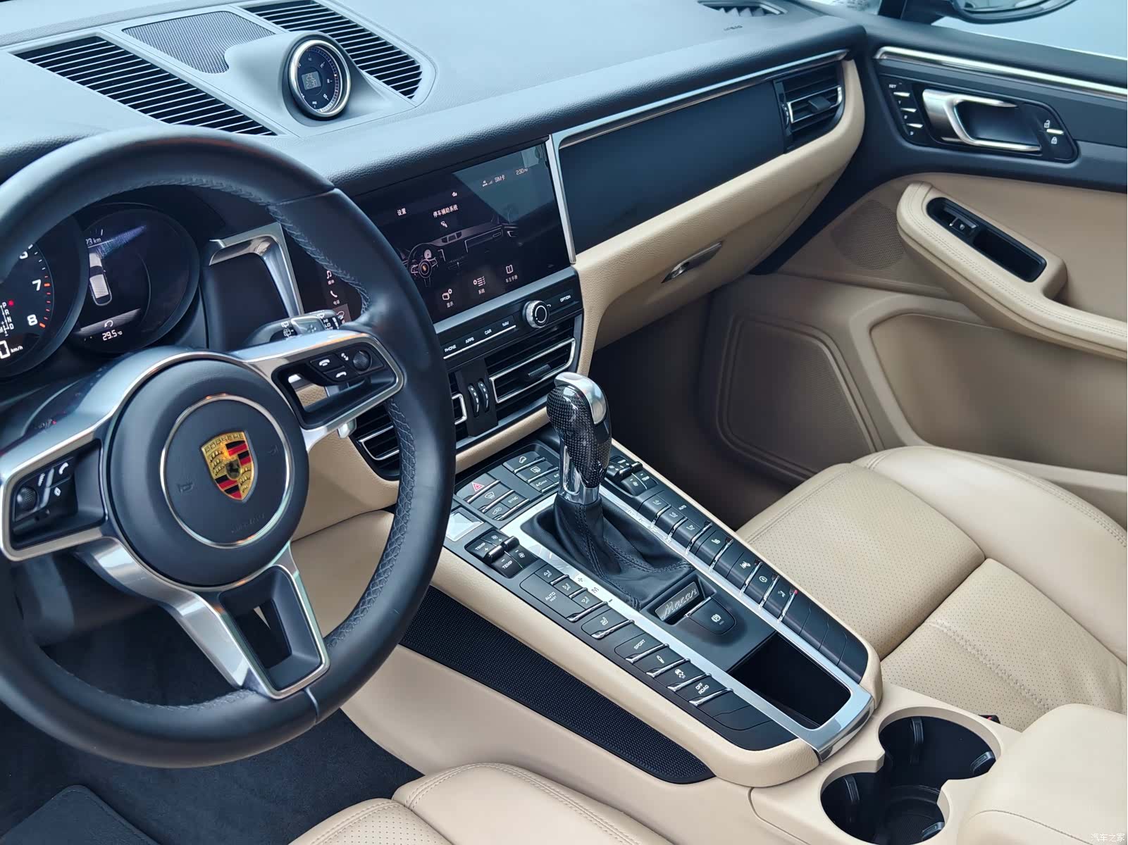 Porsche Macan, 2021 7