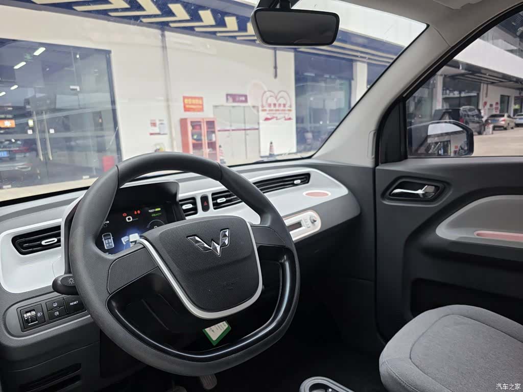 Wuling MINIEV, 2022 14