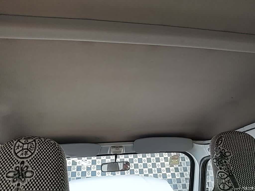 Wuling S, 2017 18