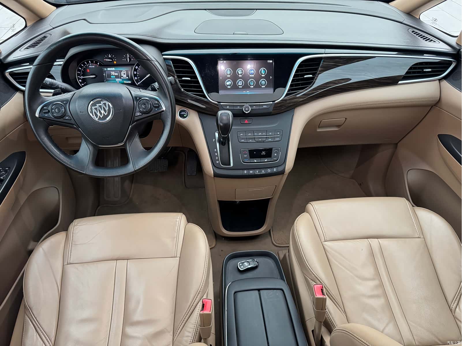 Buick GL8, 2017 12