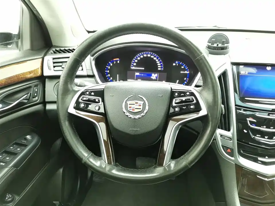 Cadillac SRX