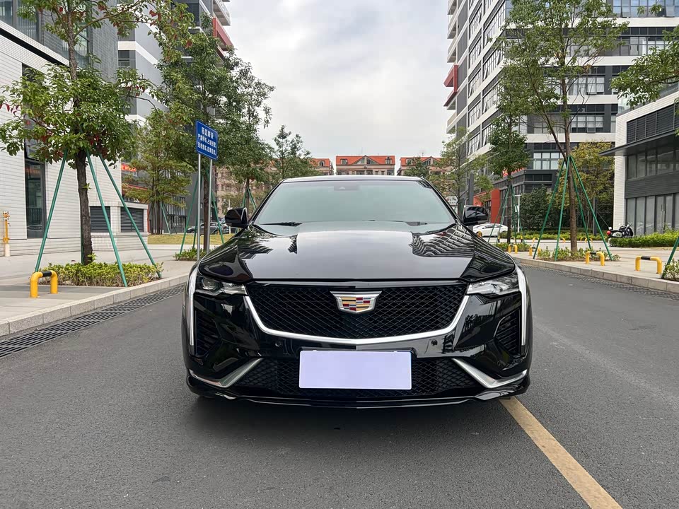 Cadillac CT4