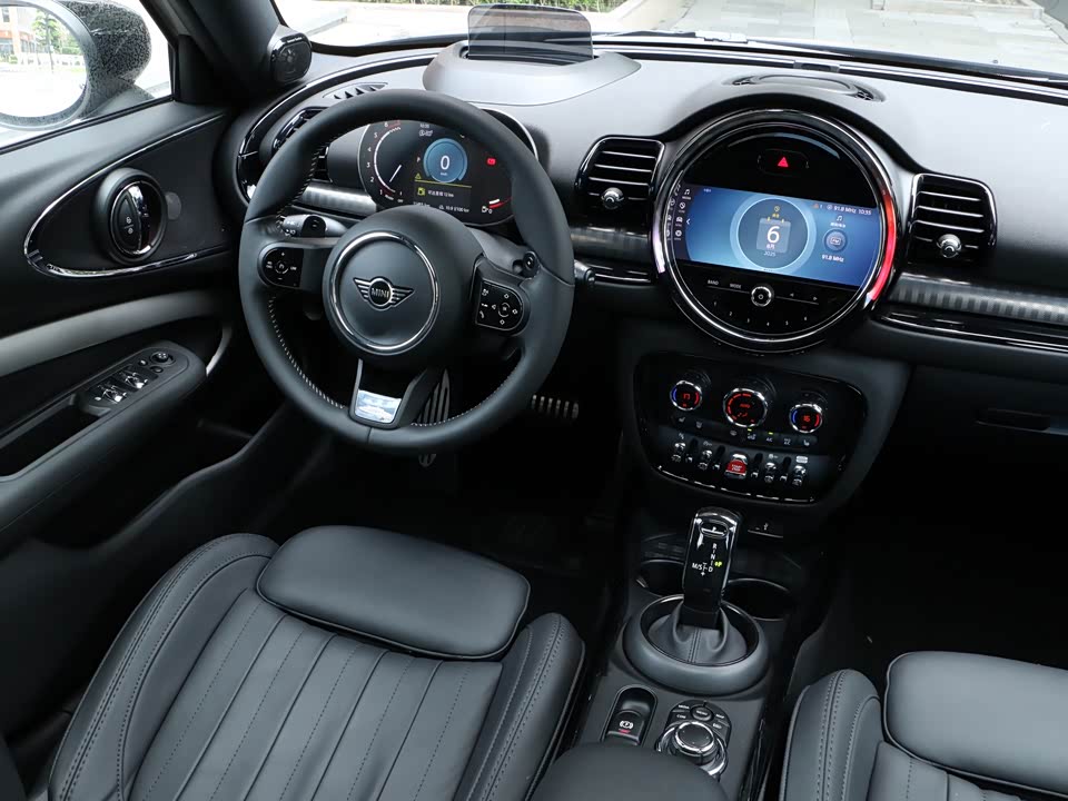 MINI JCW CLUBMAN