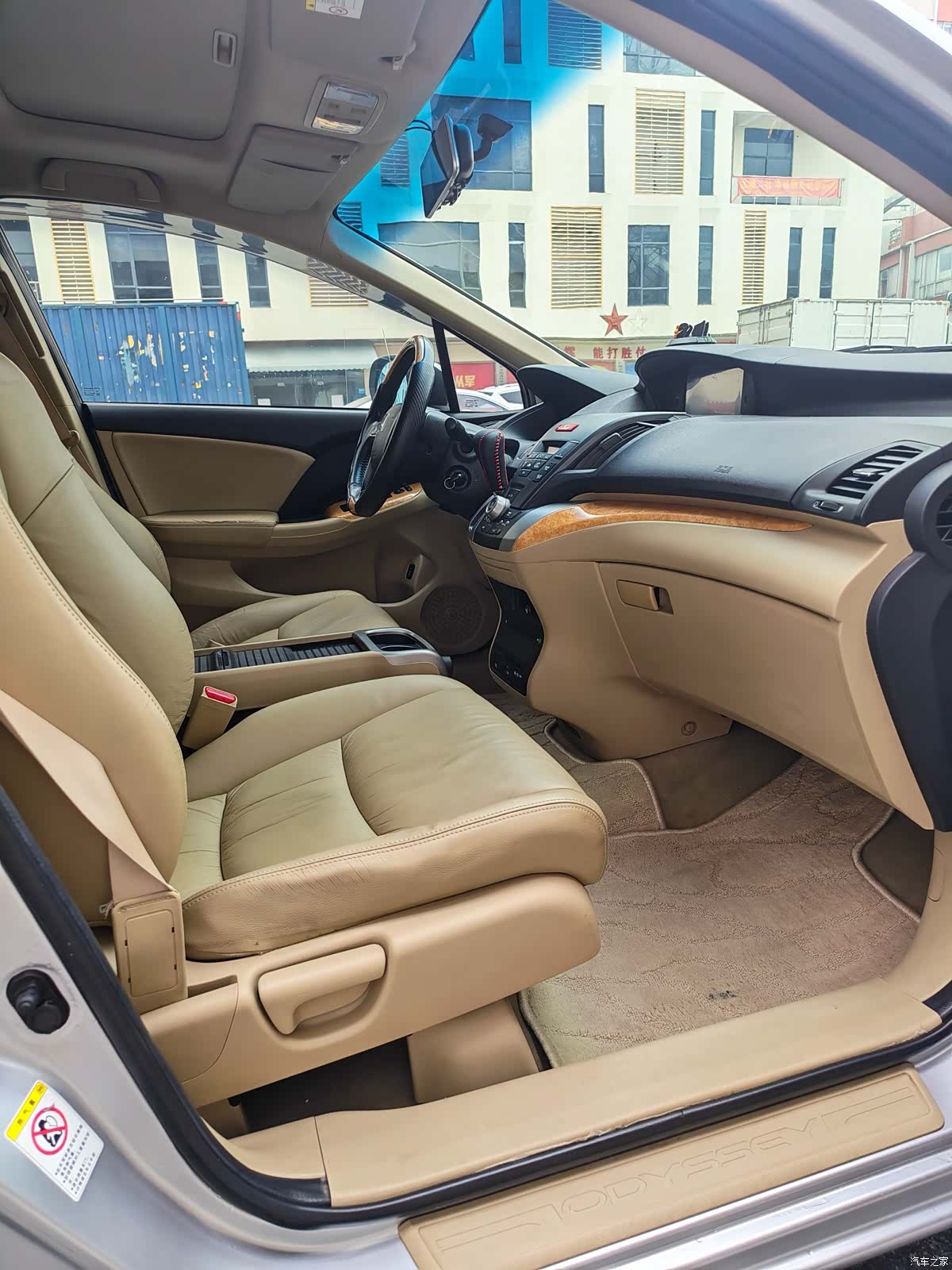 Honda Odyssey, 2011 22