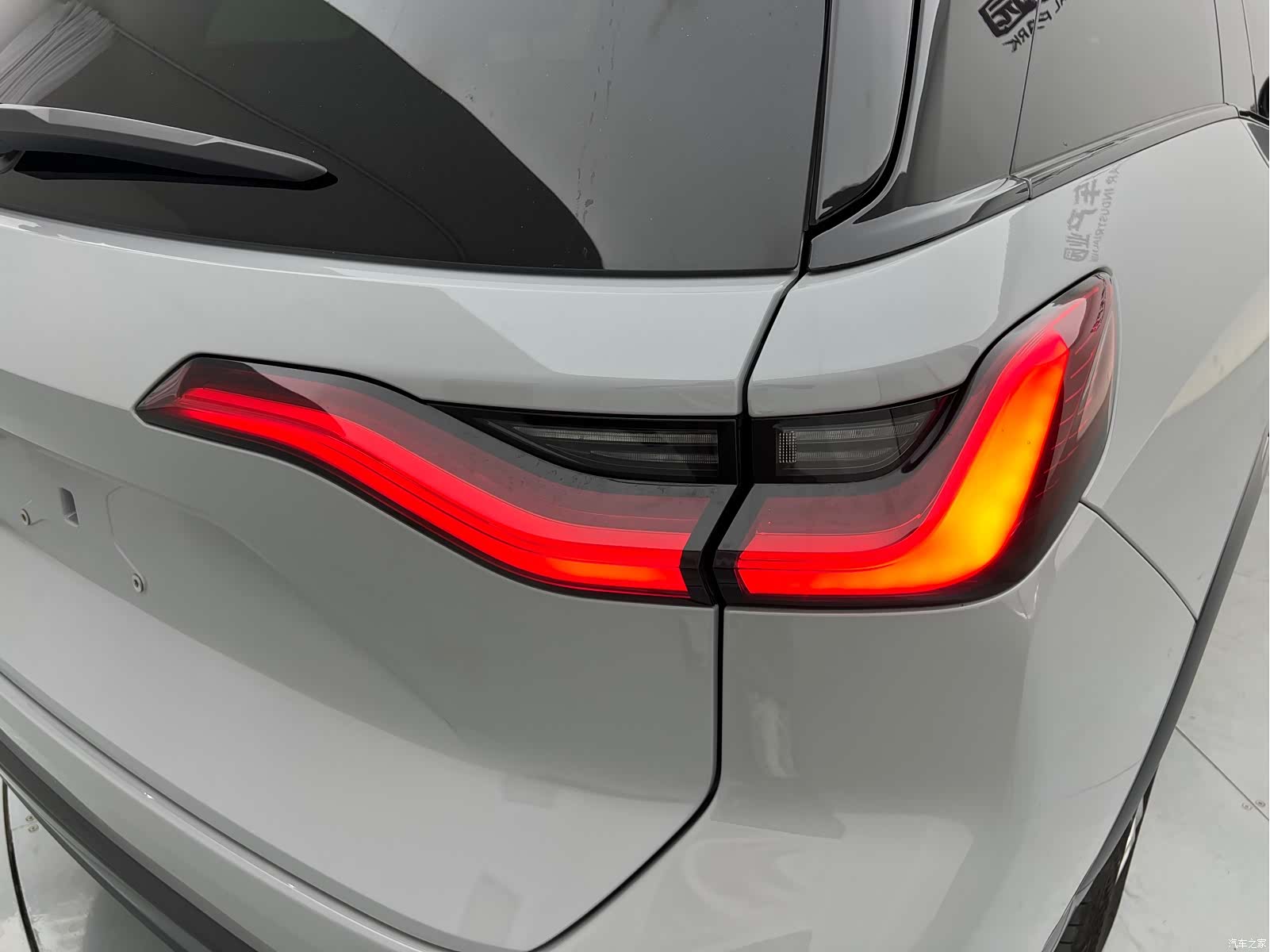 NIO ES8, 2021 26