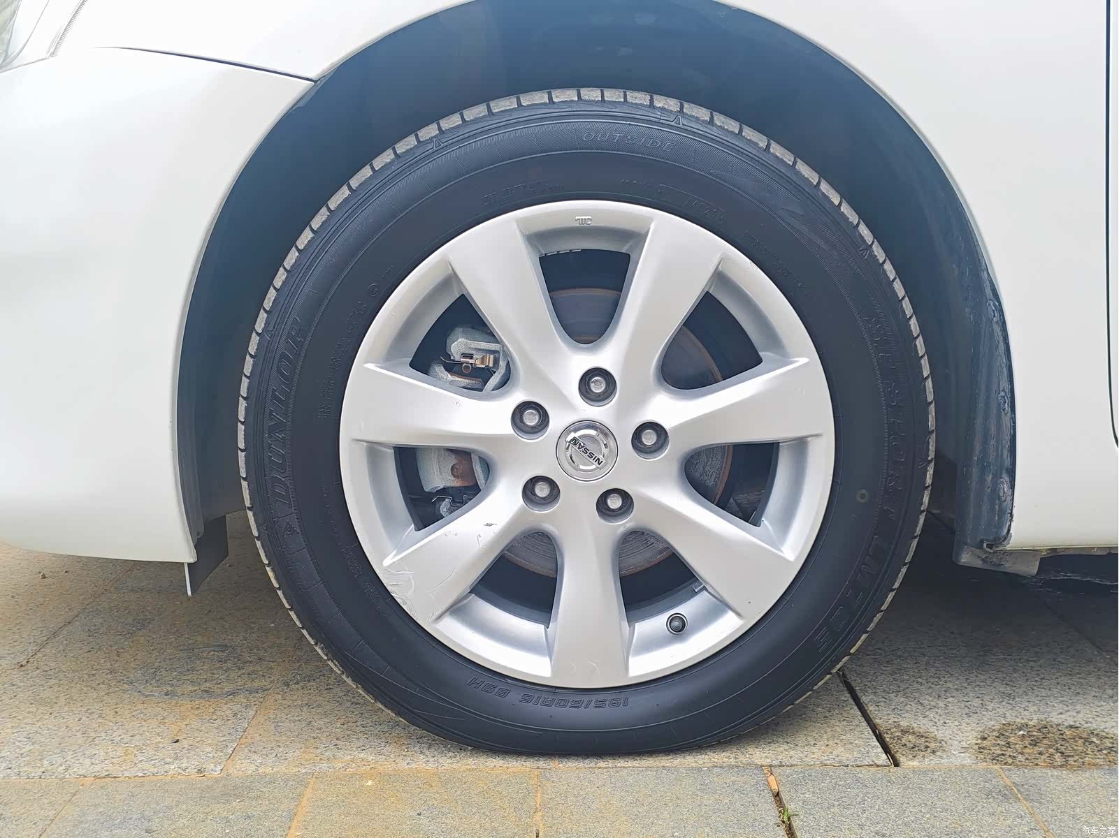 Nissan Tiida, 2012 15