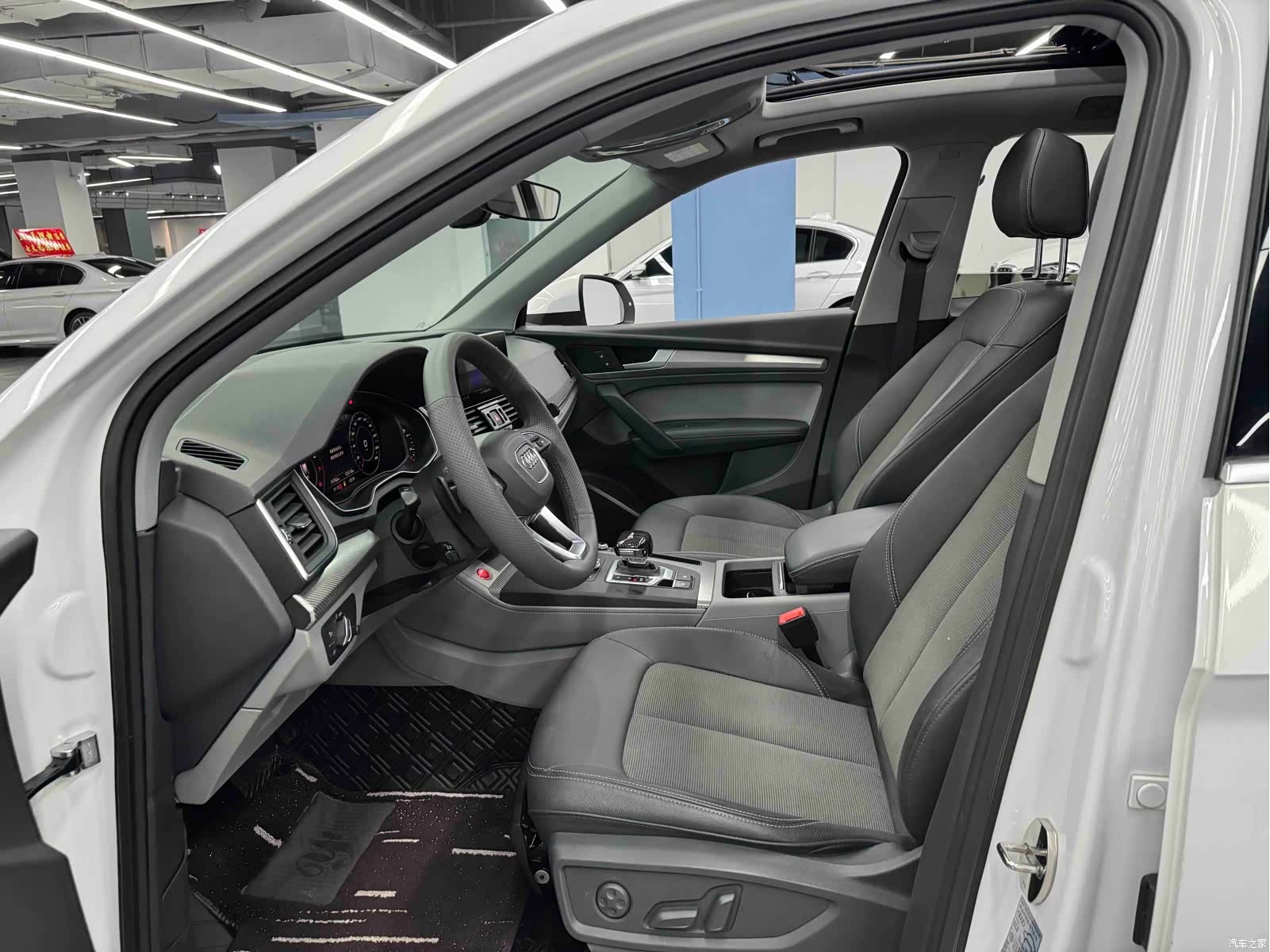 Audi Q5L, 2019 13