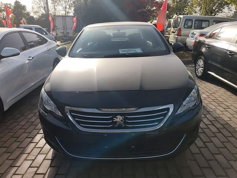 Peugeot 408