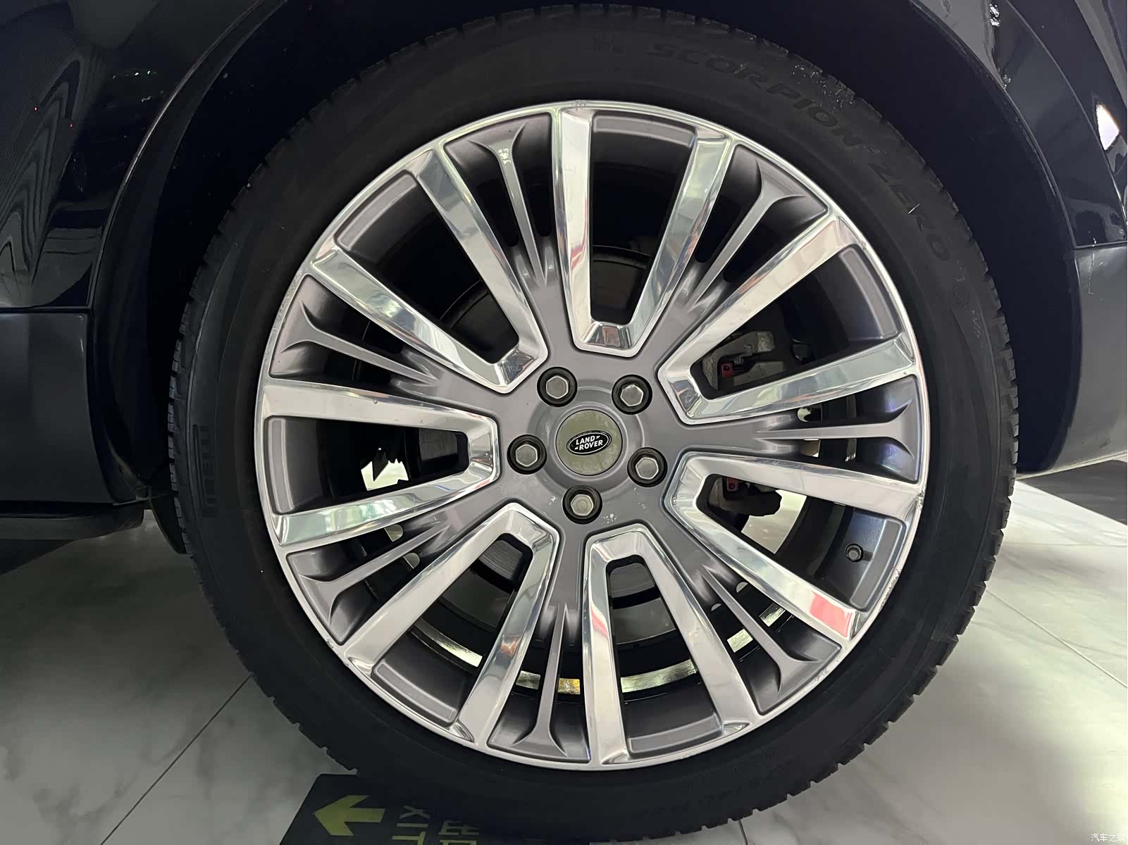 Land Rover Range Rover, 2019 15