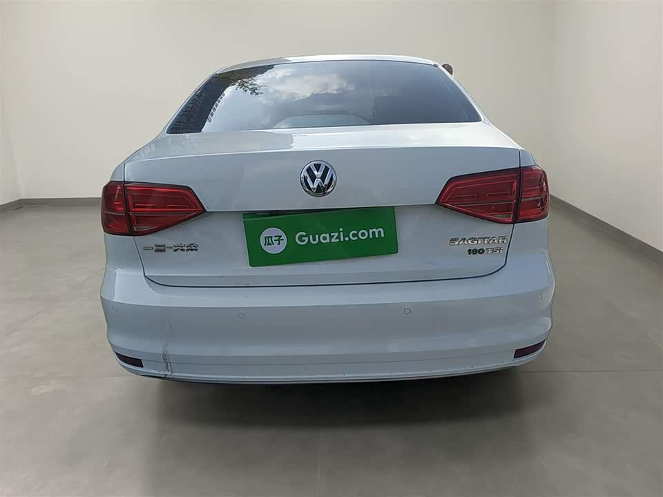 Volkswagen Sagitar