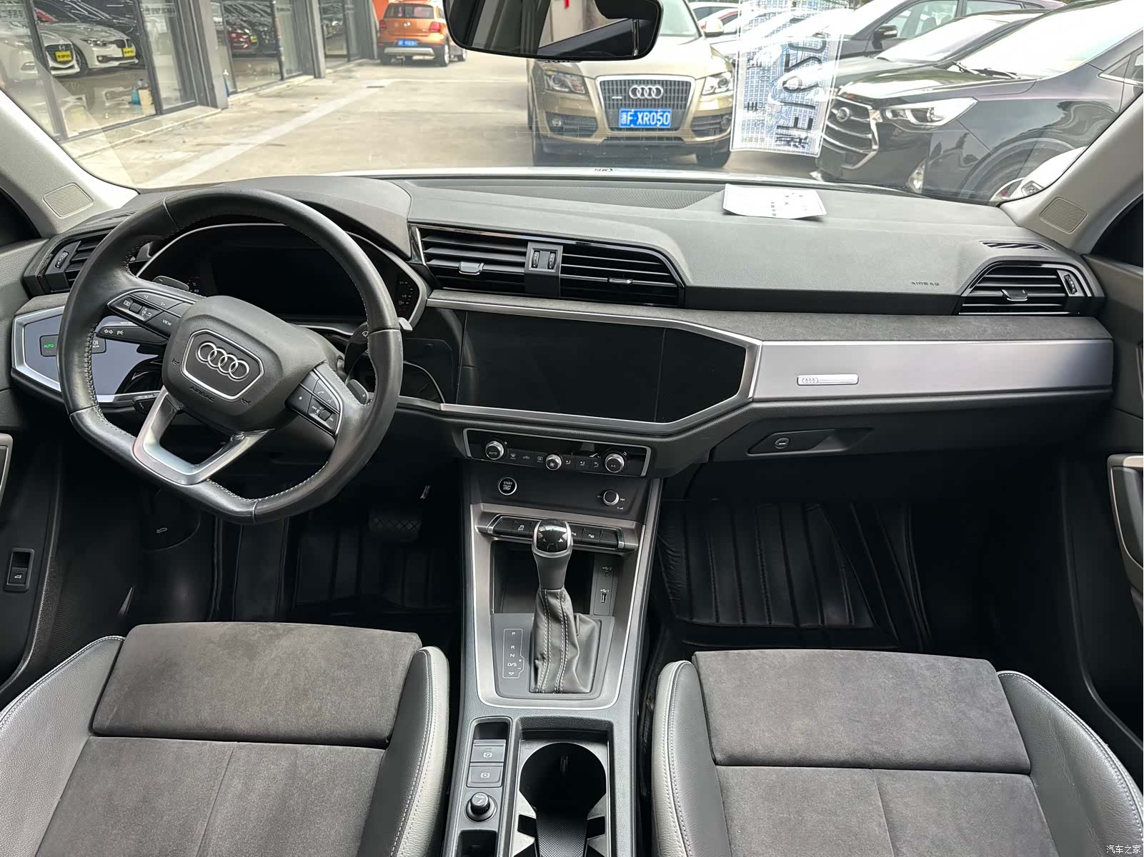 Audi Q3, 2021 13