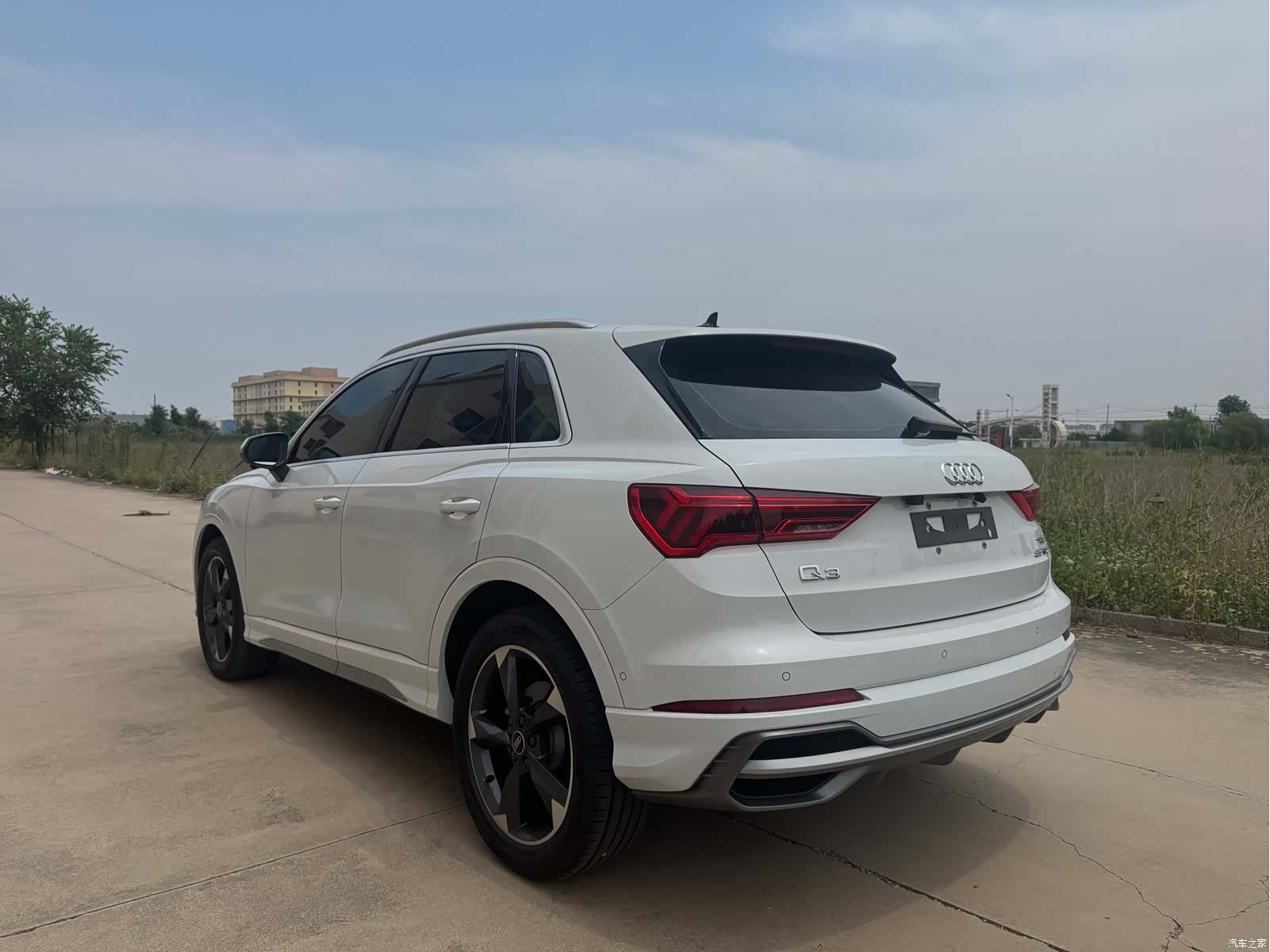 Audi Q3, 2023 21