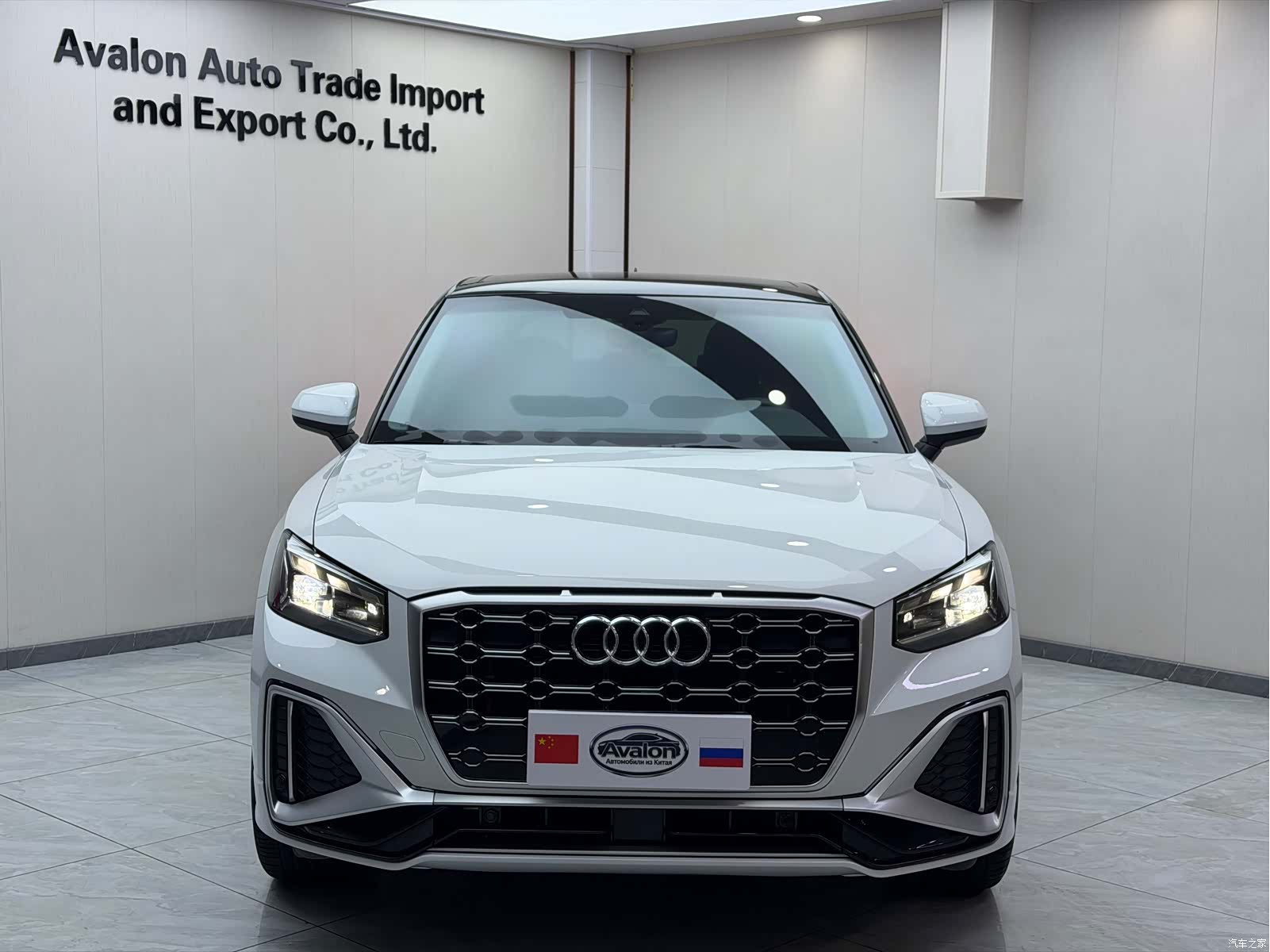 Audi Q2L, 2022 2