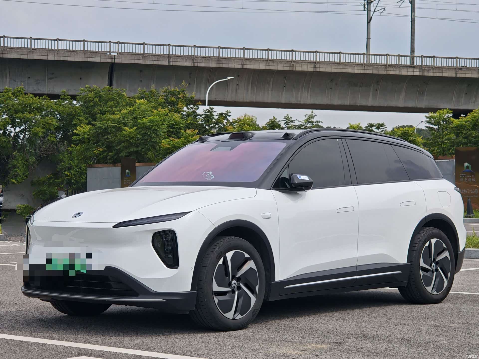 NIO ES6, 2024 1