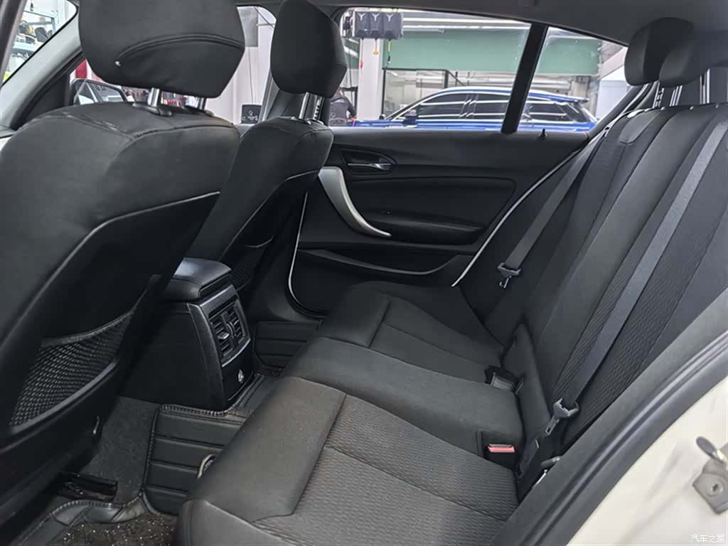 BMW 1 Series, 2016 10