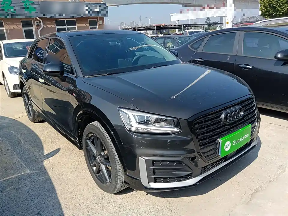 Audi Q2L Audi Q2L