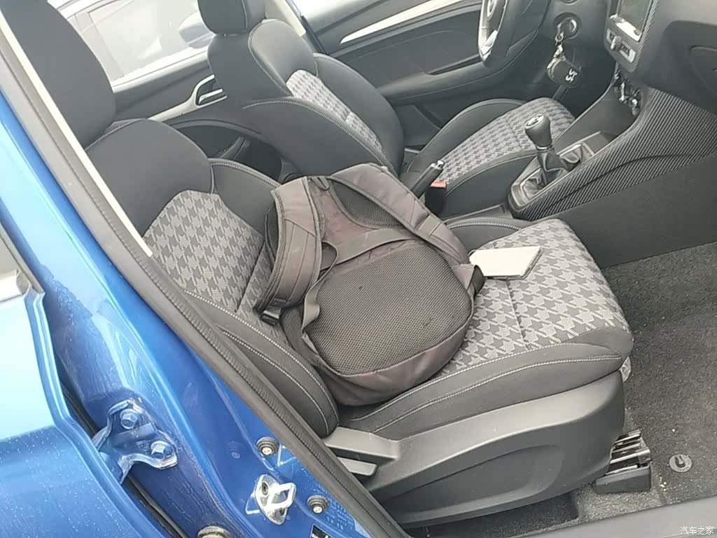 MG ZS, 2018 20