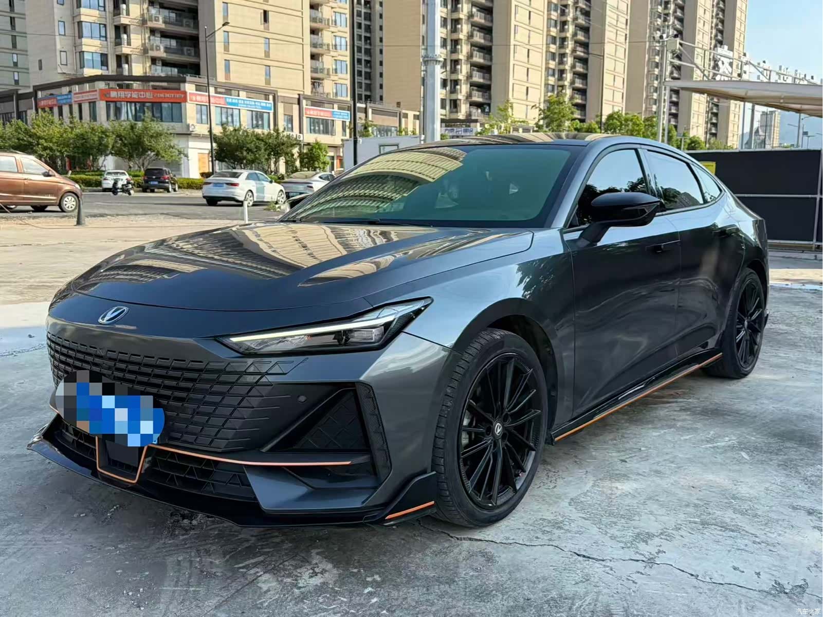 Changan UNI-V, 2023 1