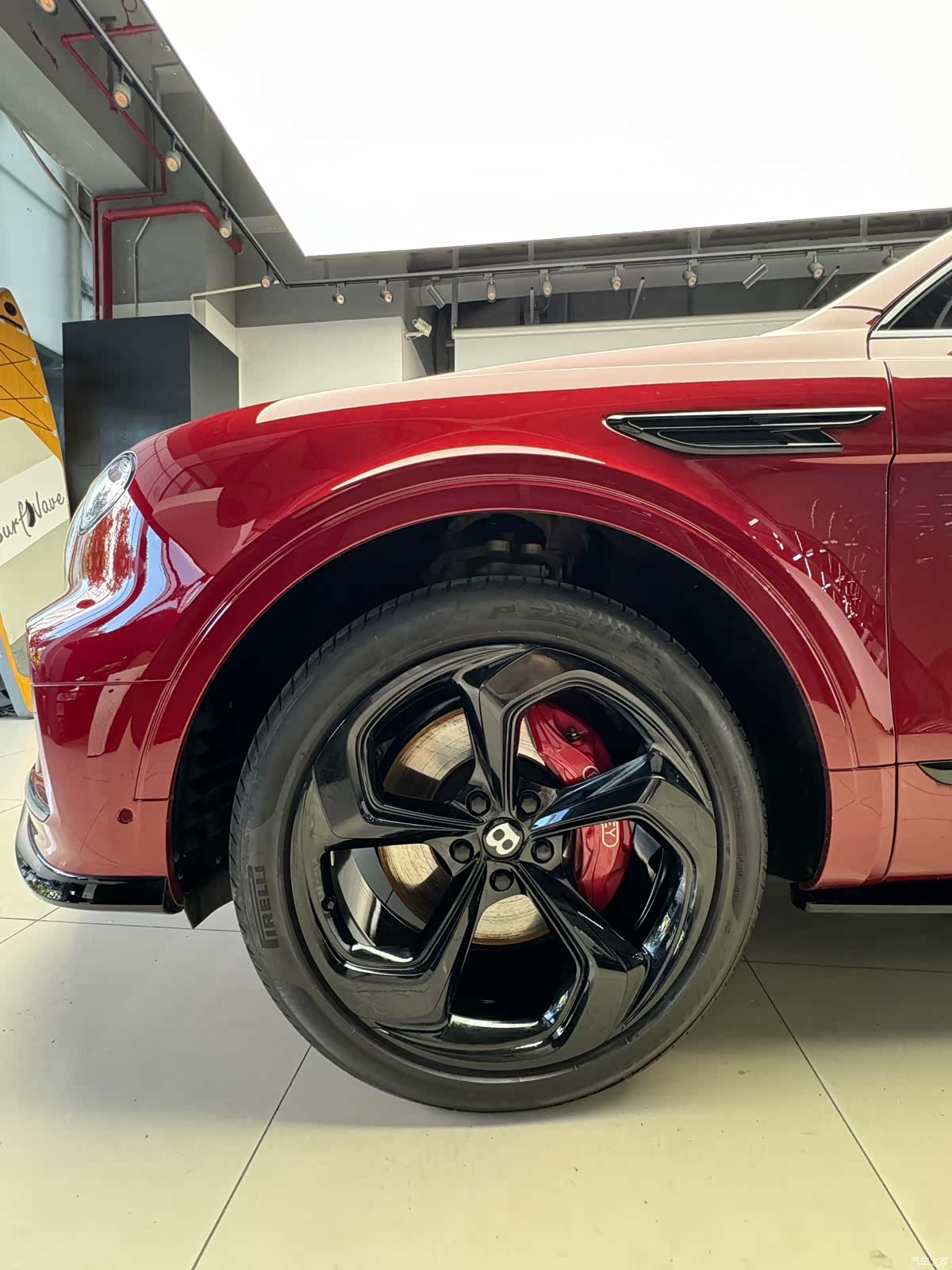 Bentley Bentayga, 2022 29