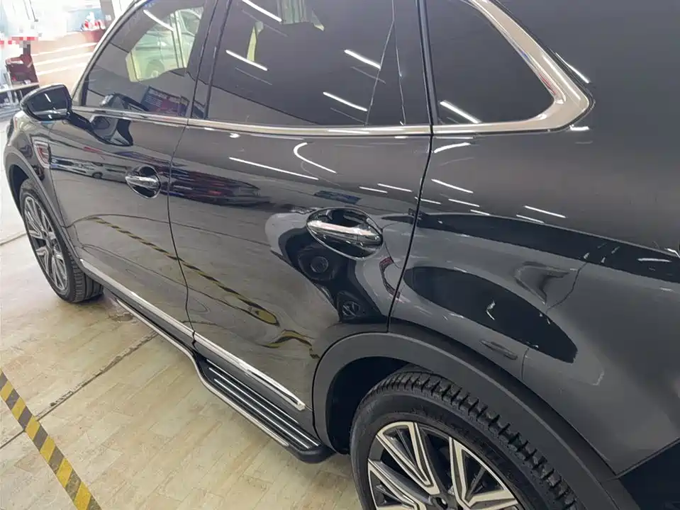 Hongqi HS5 Hongqi HS5