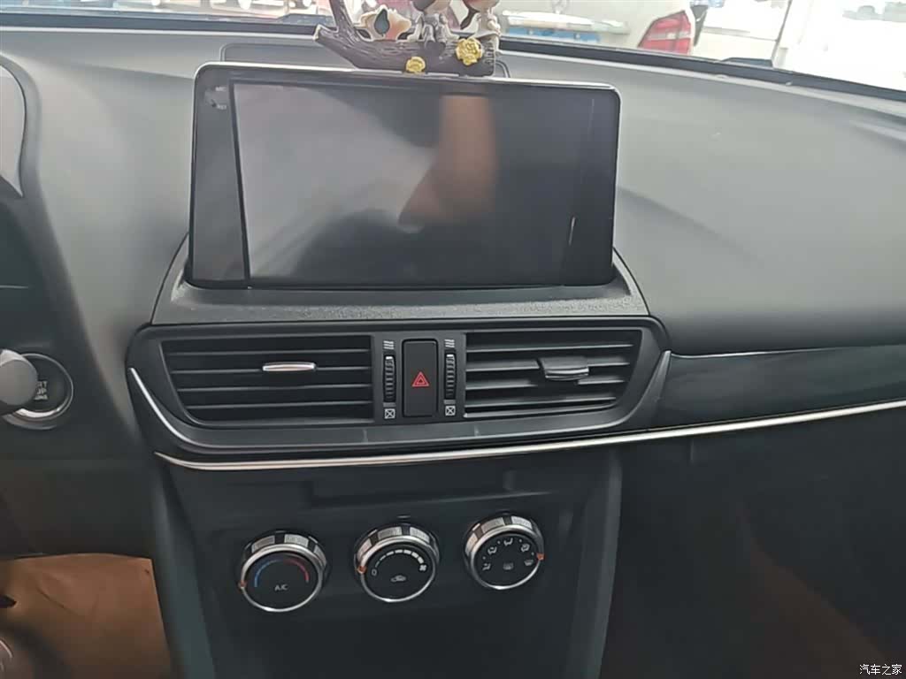 Mazda CX-4, 2021 13
