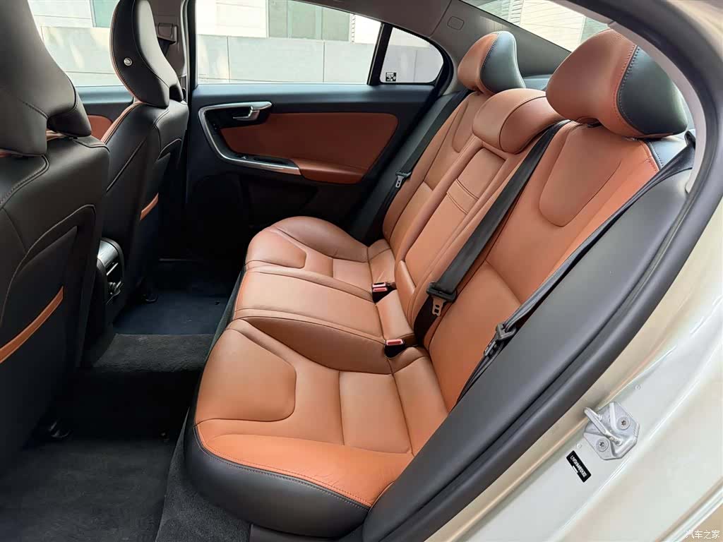 Volvo S60, 2016 10