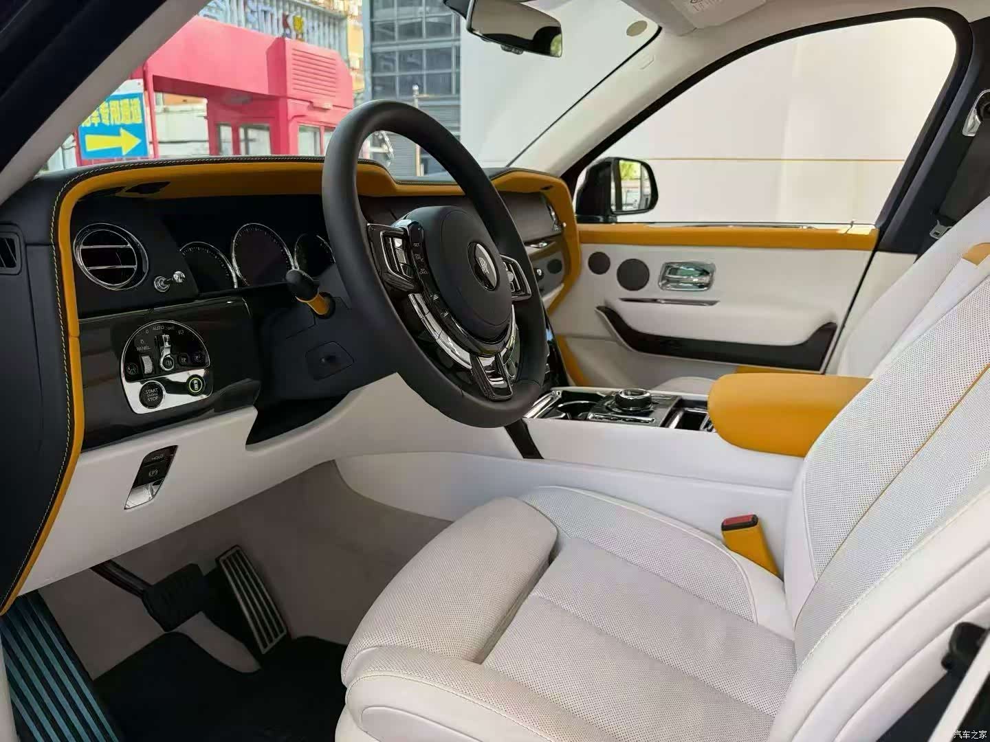 Rolls-Royce Cullinan, 2024 все фото