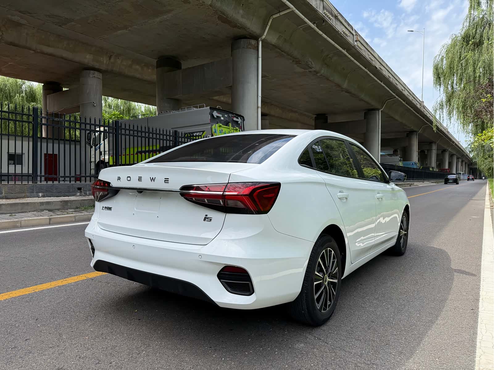 Roewe i5, 2021 все фото