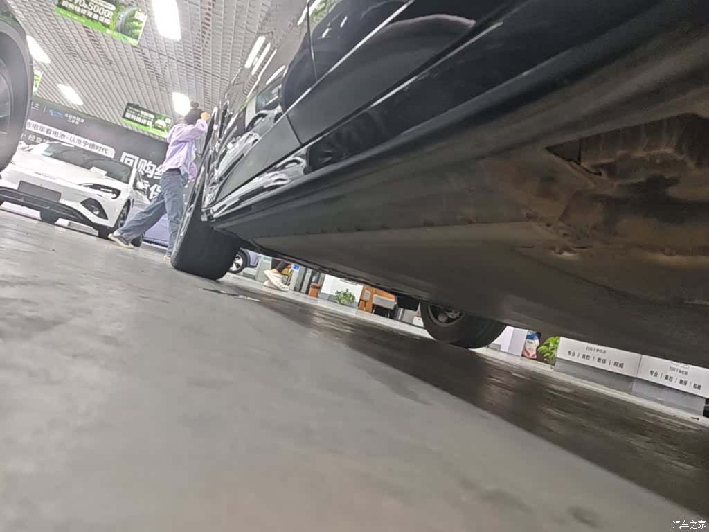 BMW iX3, 2023 22